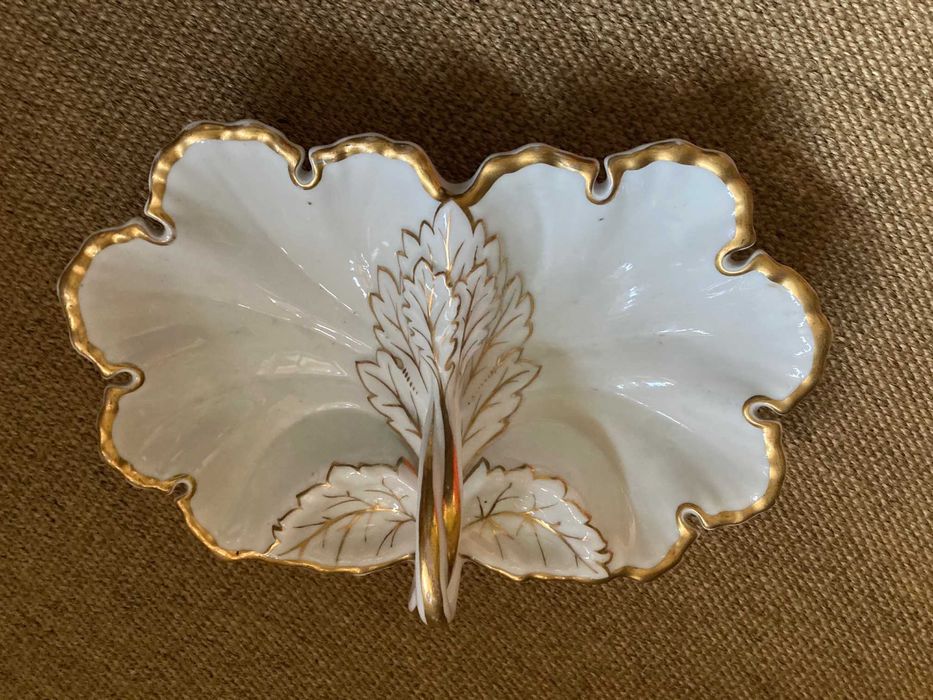 Patera z białej porcelany-kabaret  KPM Krister połowa XIX wieku