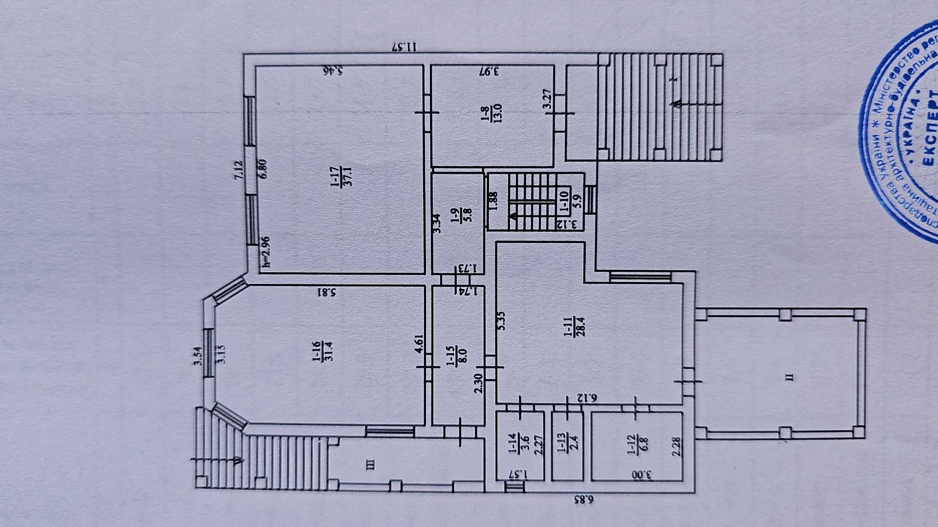 Новозбудований будинок 24 кілометри від метро !