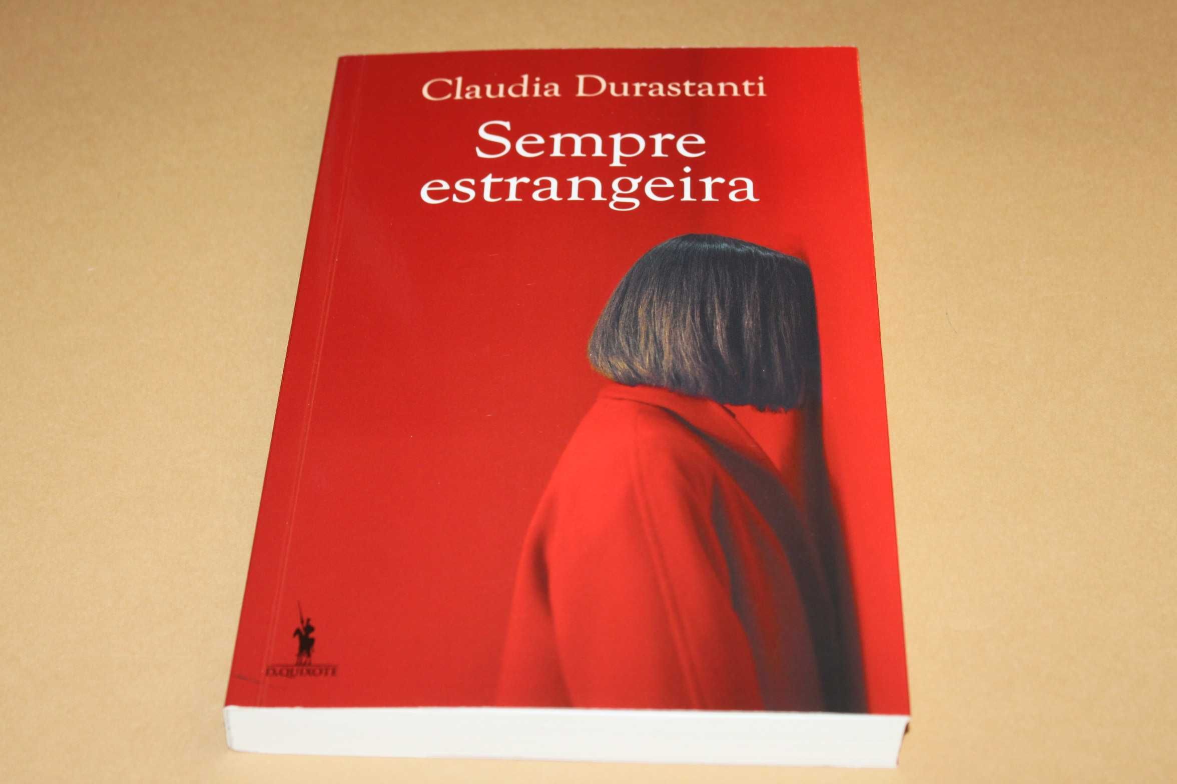 Sempre Estrangeira// Claudia Durastanti