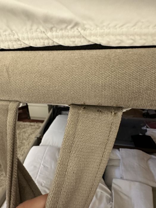 Cama sommier 1,6x2m com arrumacao e colchao Ema