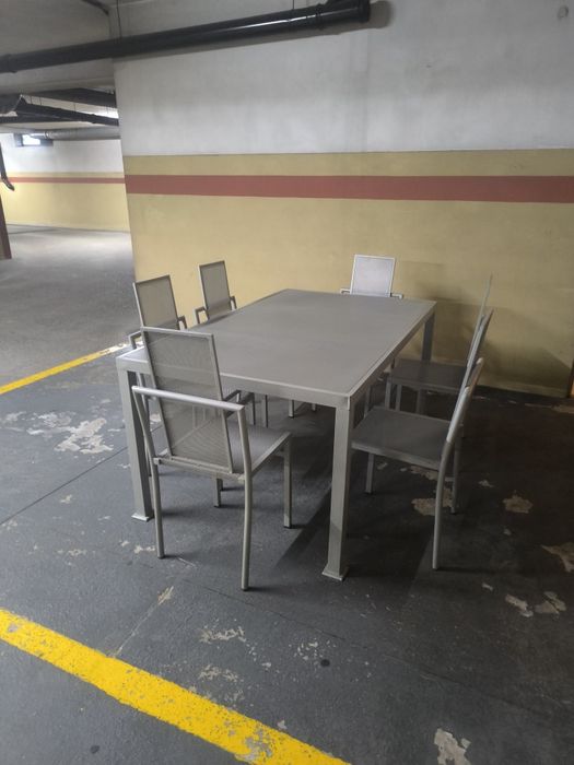 mesa e 6 cadeiras