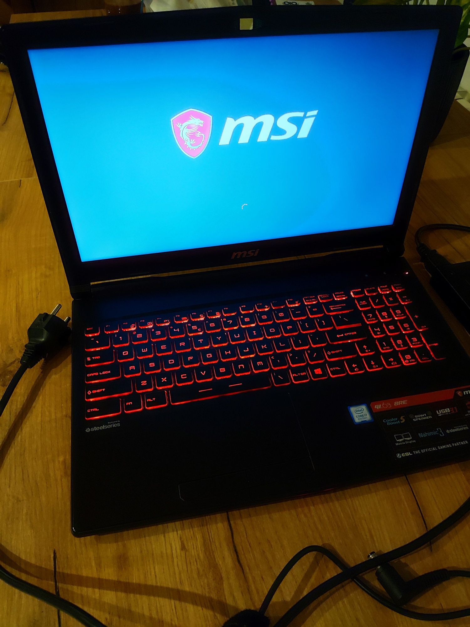 Laptop Gamingowy MSI GL63 8RE Notebook 16GB Ram SSD 500GB i7 GeForce