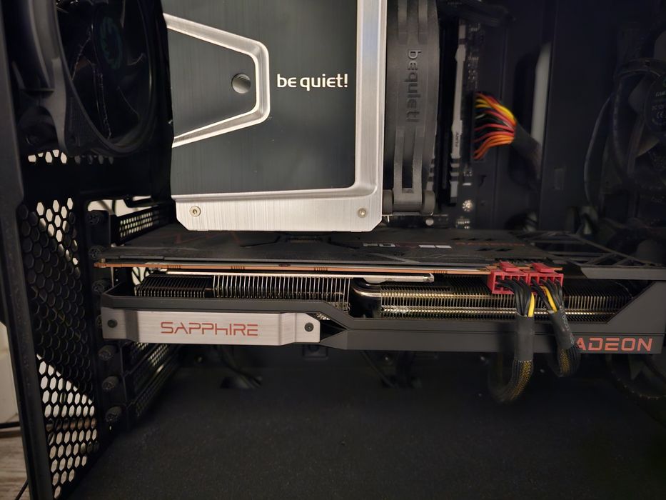 Radeon RX 6800 XT 16 GB PULSE