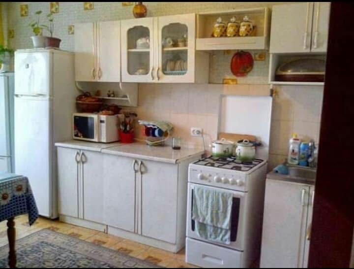 Продам 2 будинки