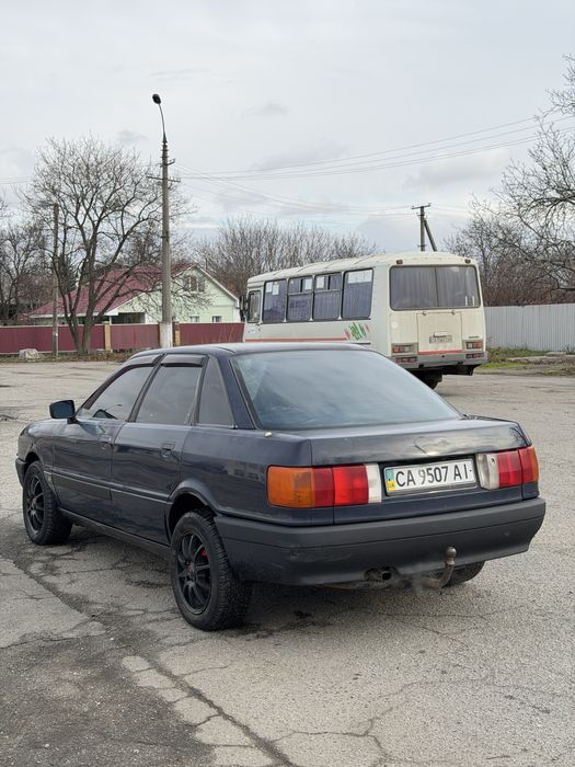 Продам Audi A4 80