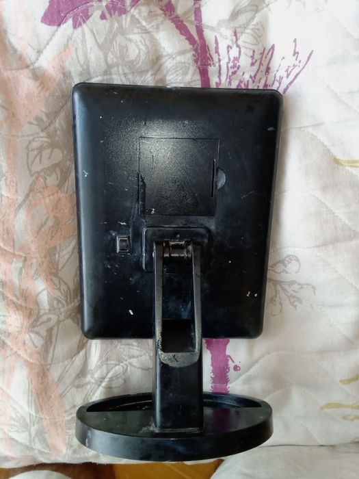 Lusterko z podświetleniem