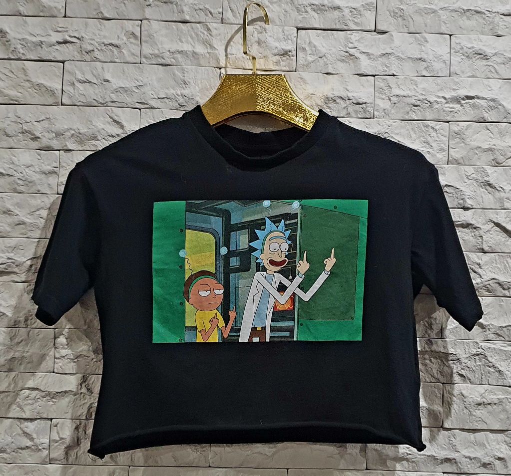 Топ Cropp Рік і Морті Rick Morty