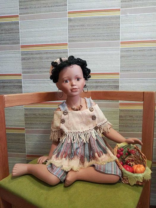 Фарфоровая кукла порцелянова керамічна лялька з глини