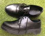 Кожаные брендовые туфли Dr. Martens