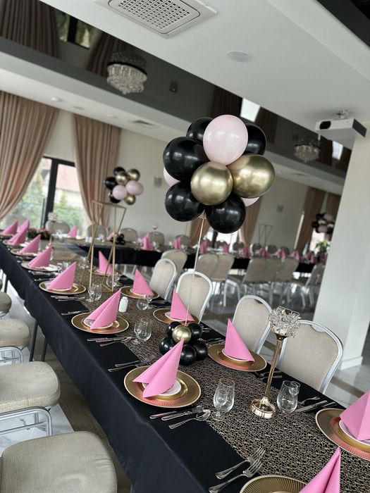 Dekoracja ścianka balonowa