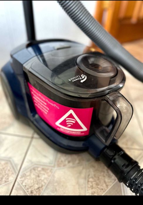 Продам пилосос Fhilips, б/в, у гарному робочому стані.