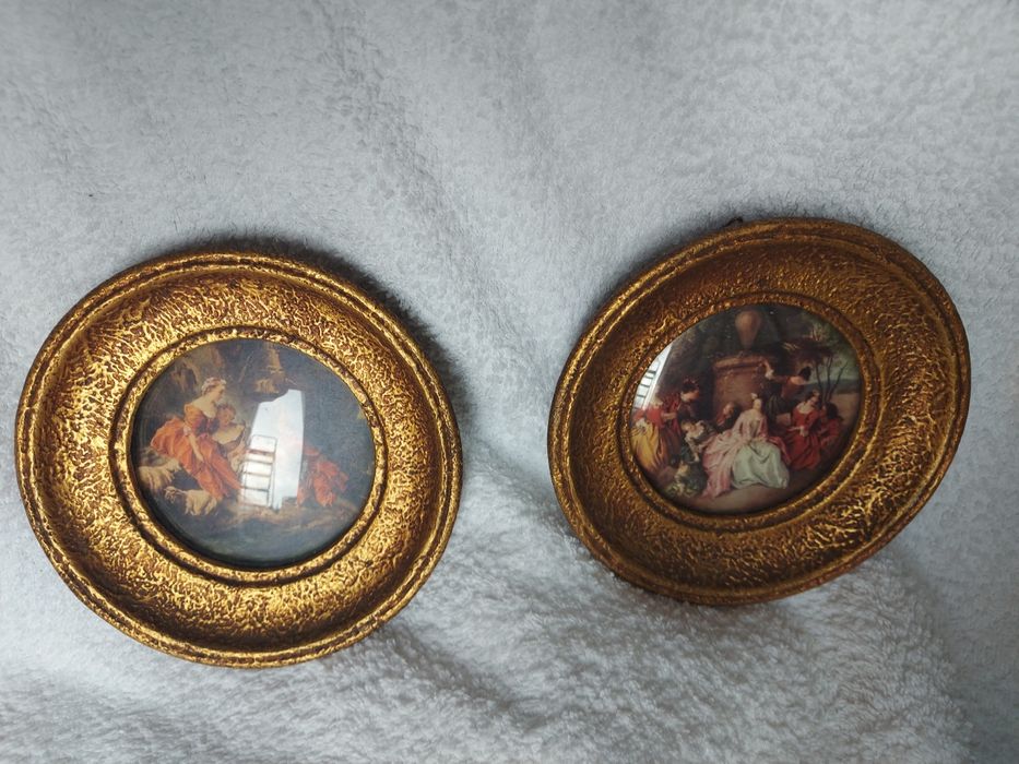 Gravuras em miniatura estilo Florentino, moldura patinada a ouro