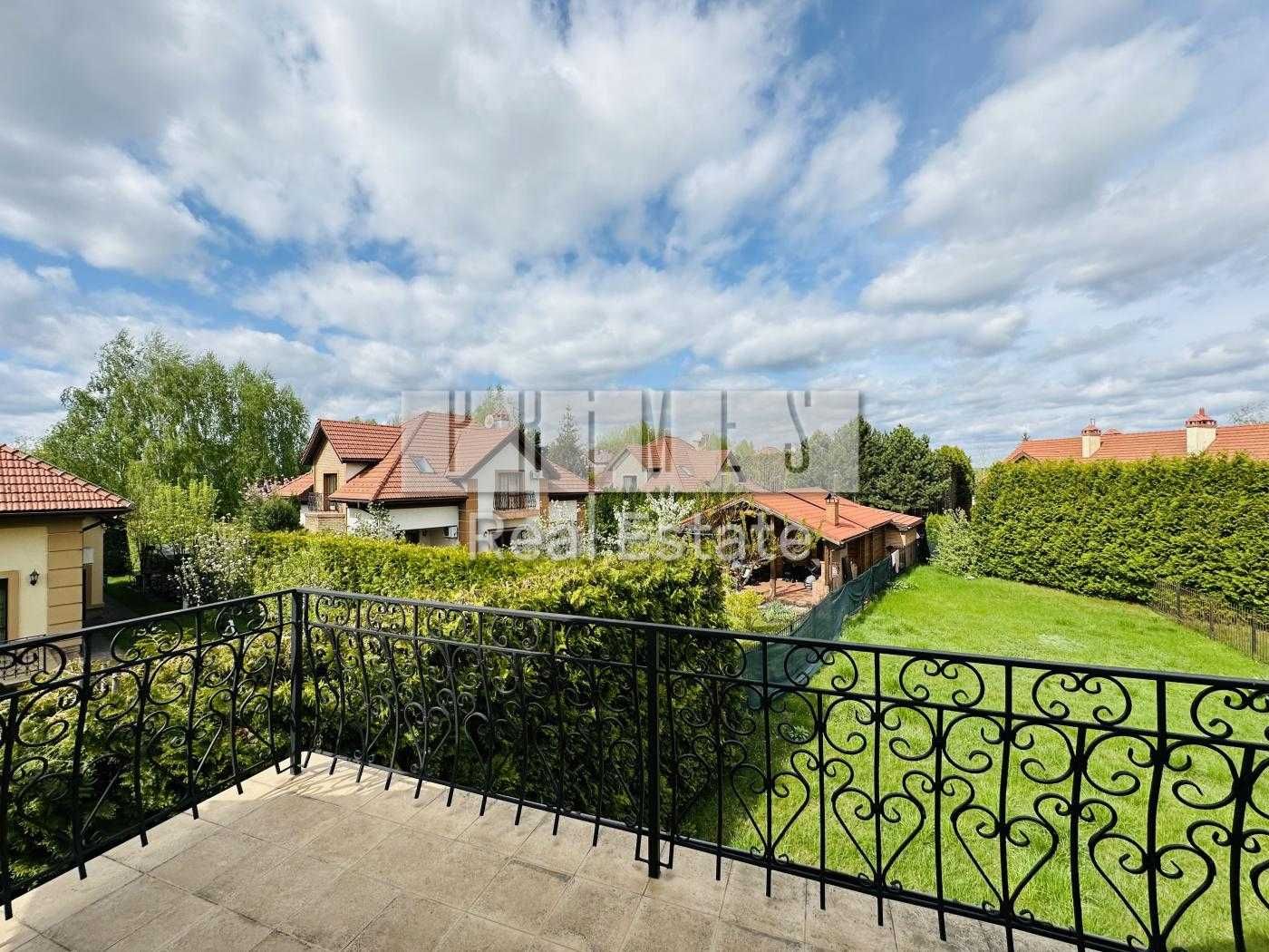 Продажа от собственника дом 200м2 КМ Золоче Клуб Вишеньки Славутич