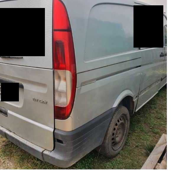 Mercedes Vito W639 błotnik przedni kolor srebrny