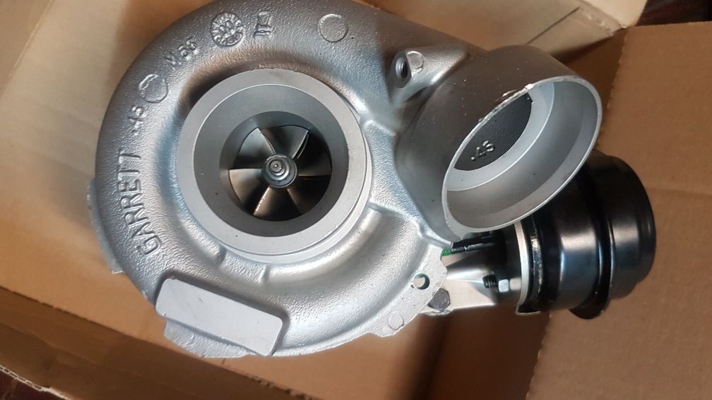 Turbina Mercedes 2.2 CDI fabrycznie nowy oryginał .