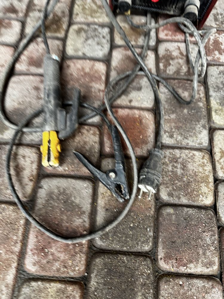 Spawarka elektrodowa