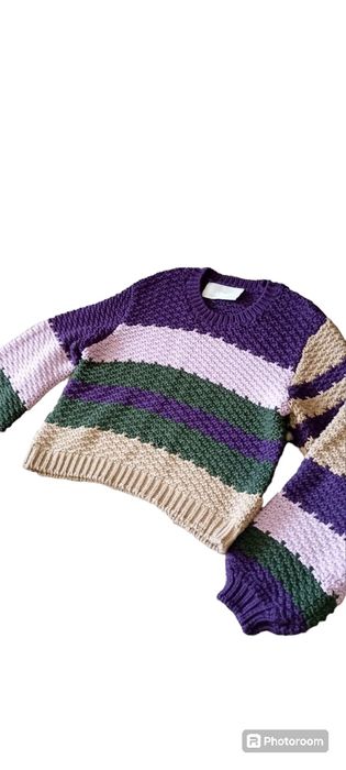 Светр в'язаний смугастий