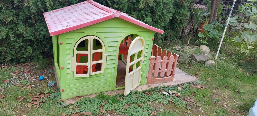 Domek dla dzieci plastikowy