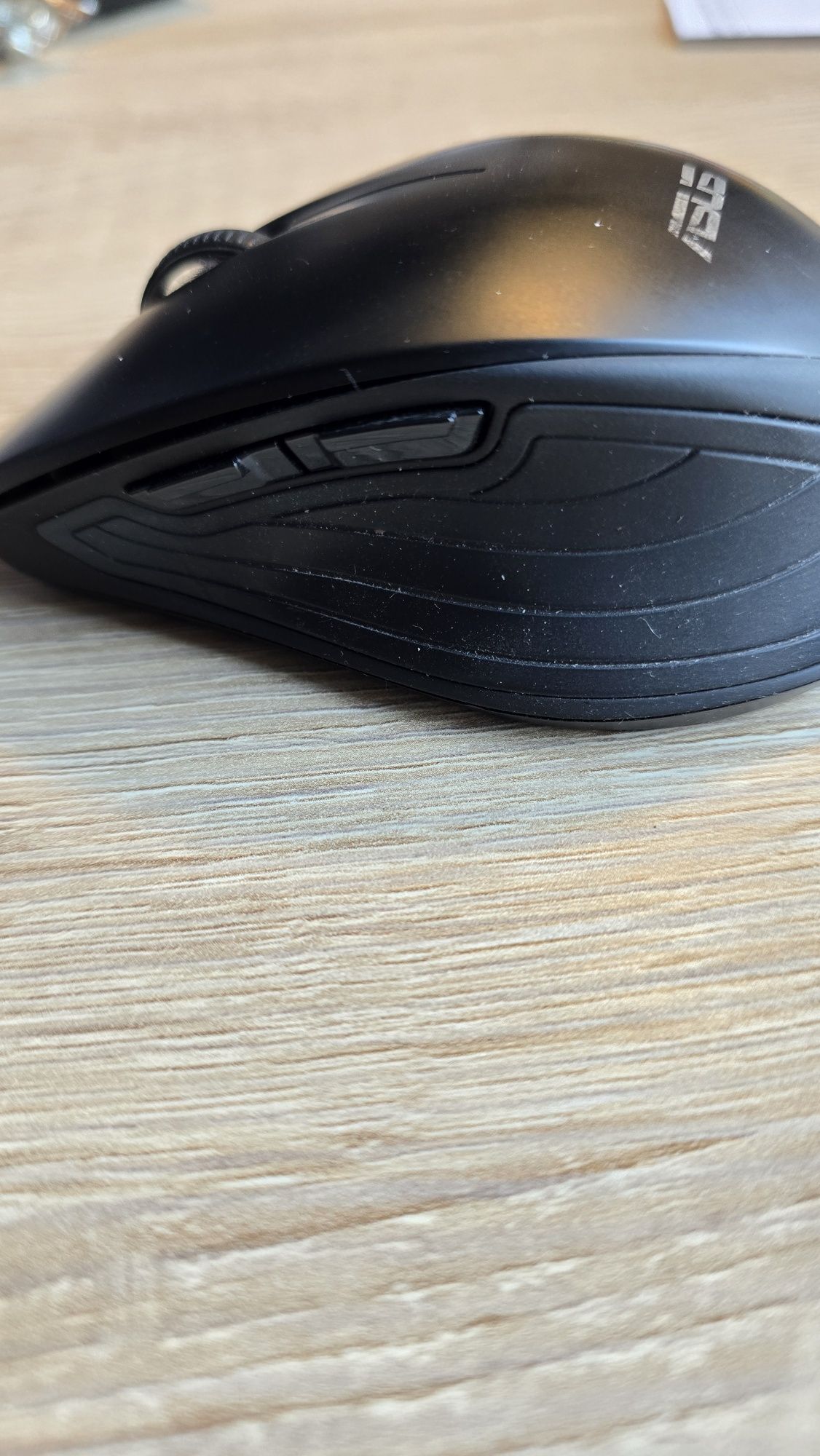 Myszka bezprzewodowa Asus WT465 czarna