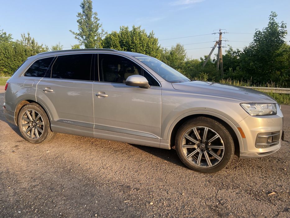 Audi Q7 PRESTIGE 2017 індиввдуальна комплектація