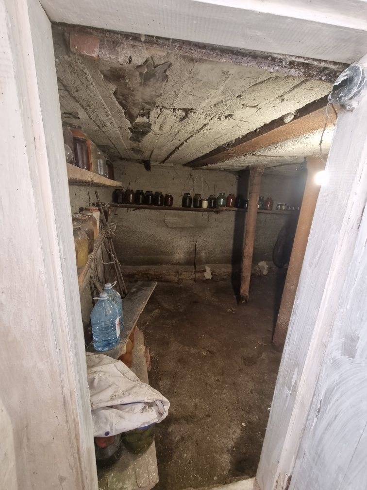 Продам будинок/с.Ківшовата/біля ставка/зі зручностями/з меблями та тех