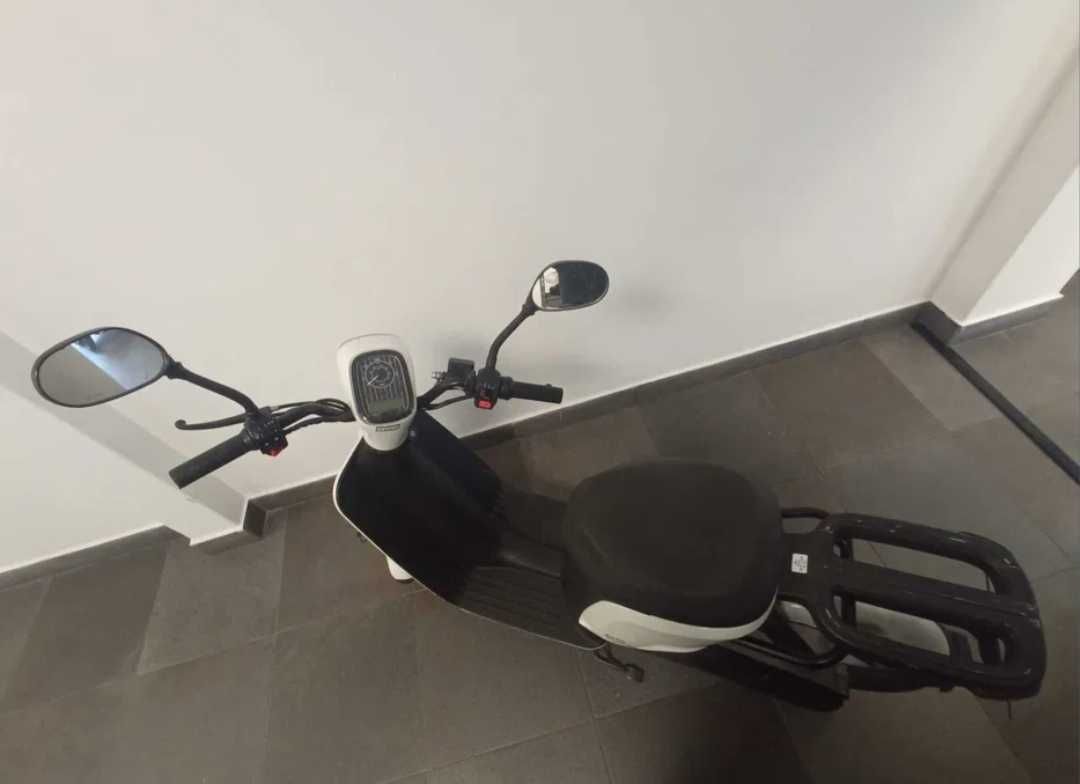 Moto eléctrica 50cc e 125cc