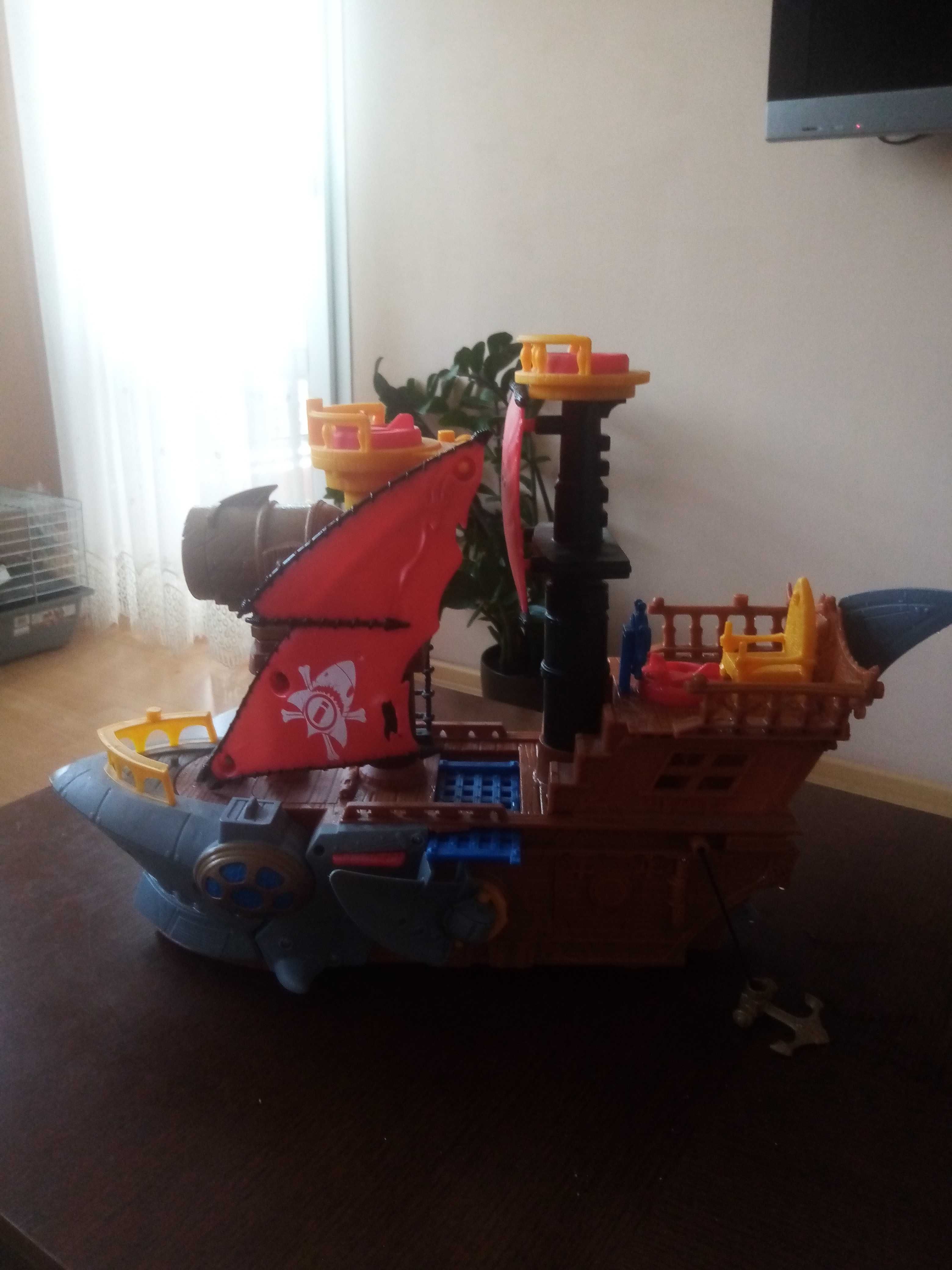 Fisher-Price IMAGINEXT Rekin Statek piracki