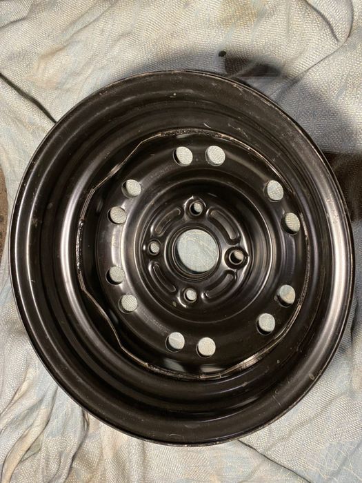 Продам диск с Матиза