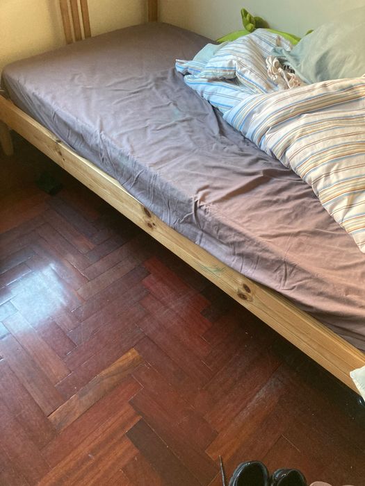 Cama individual IKEA