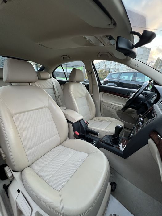 Skoda Octavia 2011р 1.4 саха