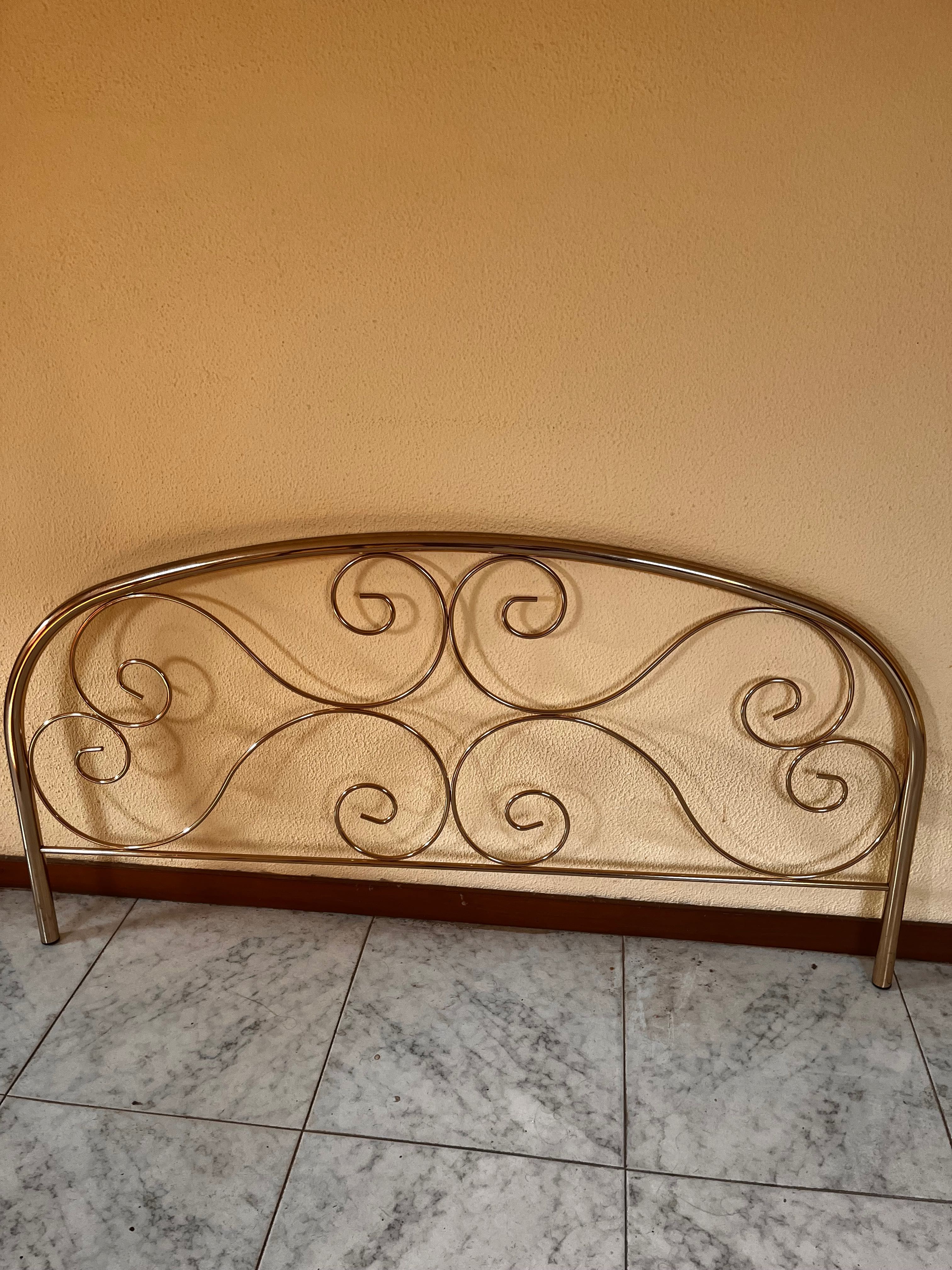 Cama de Casal como novo
