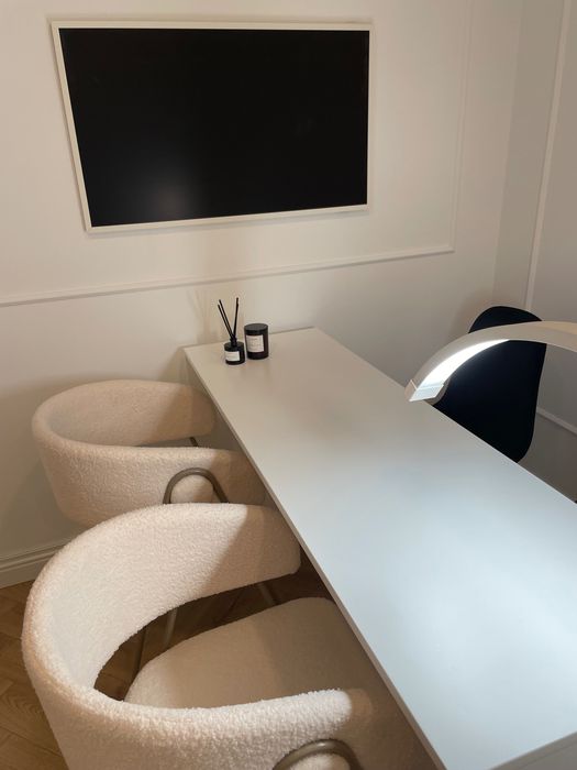 STYLISTKA PAZNOKCI / rzęs / pedicure