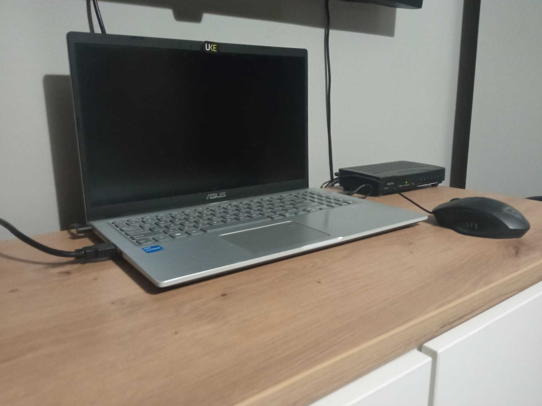 ASUS VivoBook 15 X515EA (15,6″)