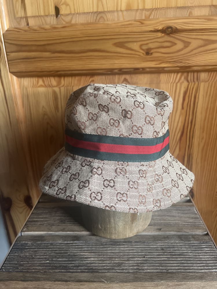 Sprzedam kapelusz Gucci Made in Italy rozmiar 56-57 cm