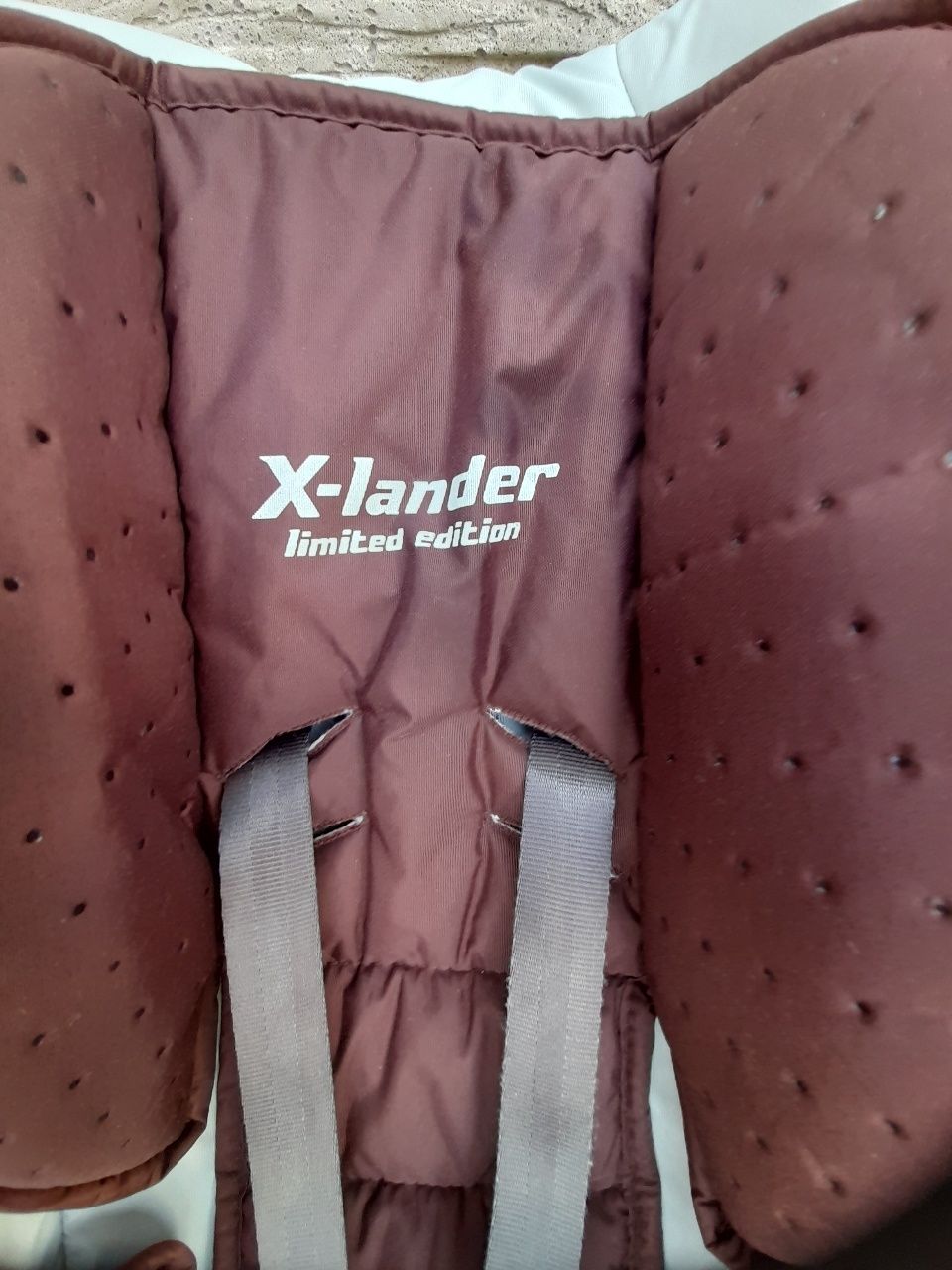 X-lander fotelik samochodowy nosidełko dziecka  0-13 kg