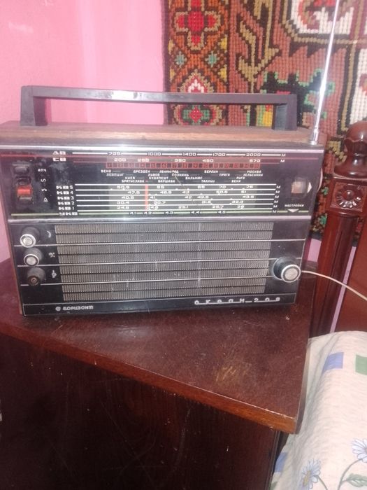 Продам радіоприймач