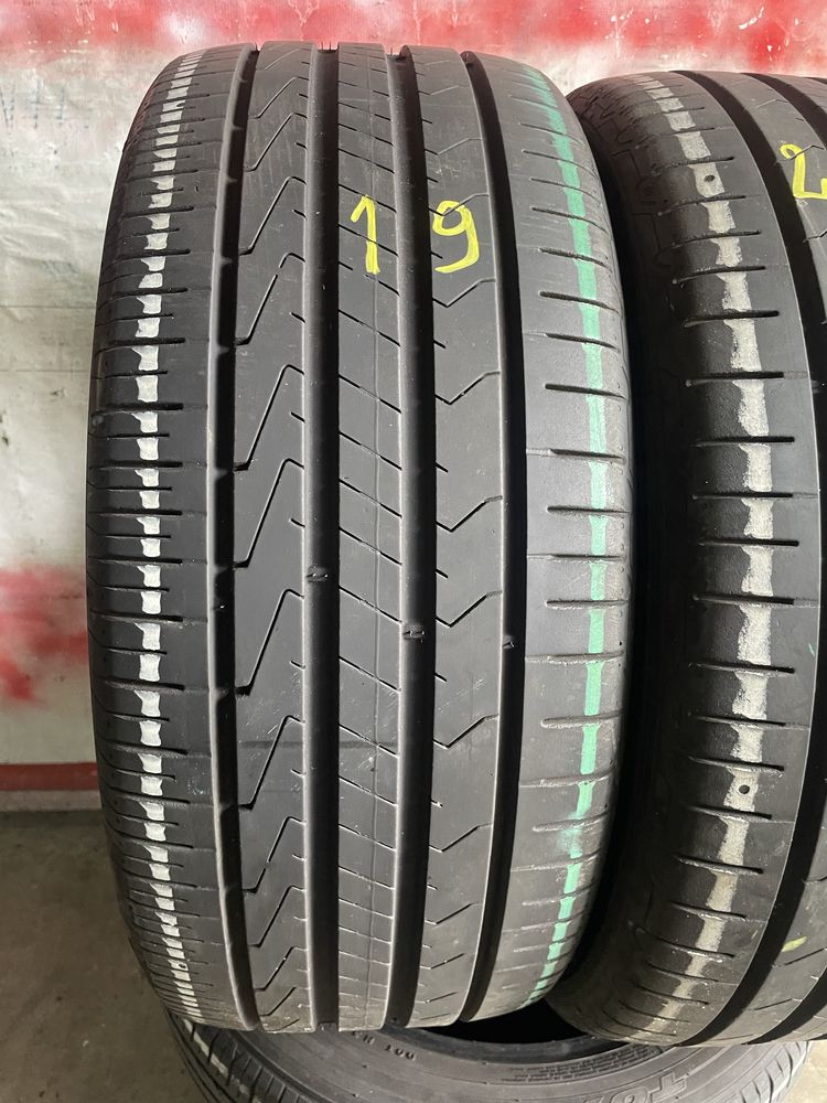 2 Pneus 235/45/18 Hankook Impecaveis