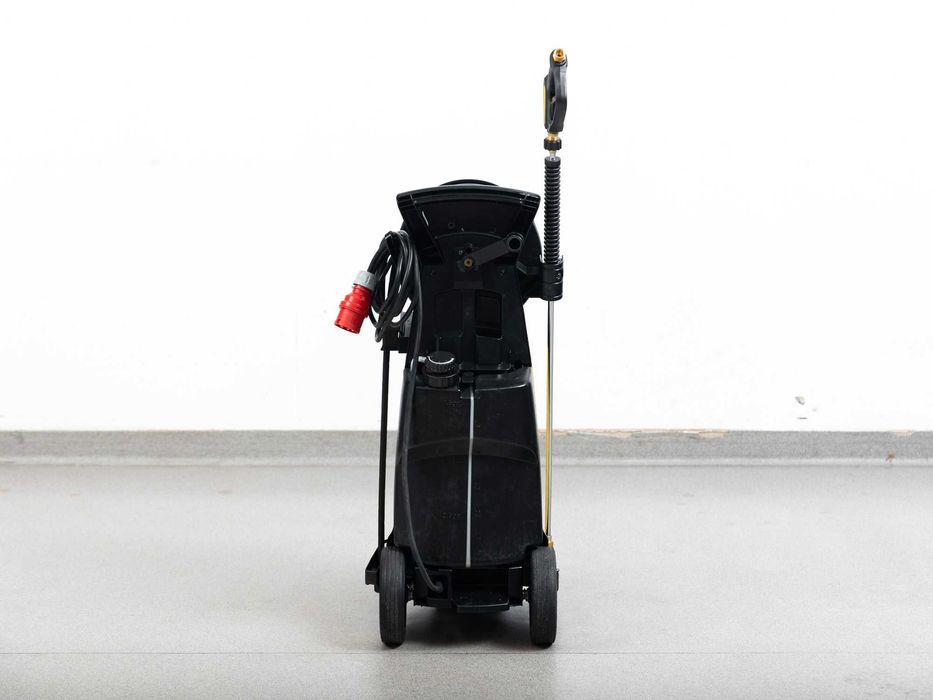 MYJKA CIŚNIENIOWA KARCHER HD 895 SX 195bar 850l/h 400V 6,5kW 3500netto