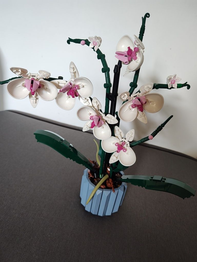 LEGO klocki orchidea
