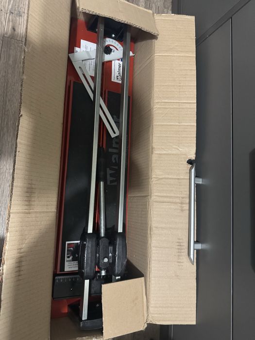 Urzadzenie do ciecia glazury