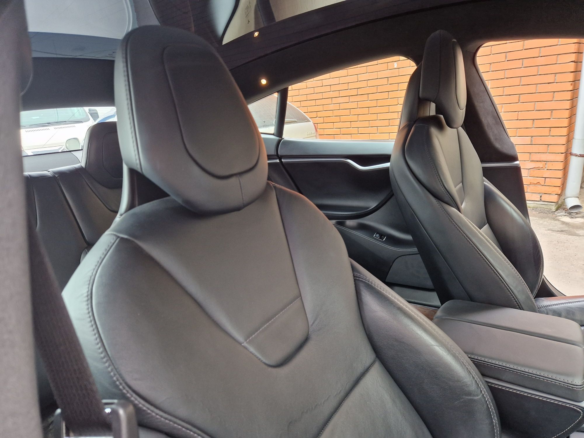 Tesla Model S 90D INTEL 2017 99 т.км.