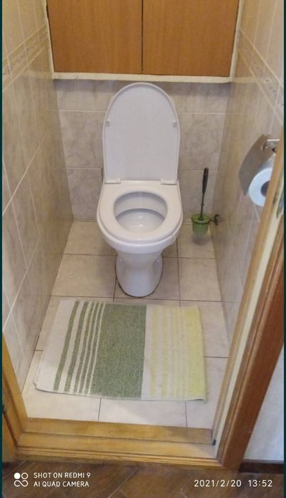 Вітальня 18м^2+лодж дівчині 10хв пішки метро, безпека, турбота,затишок