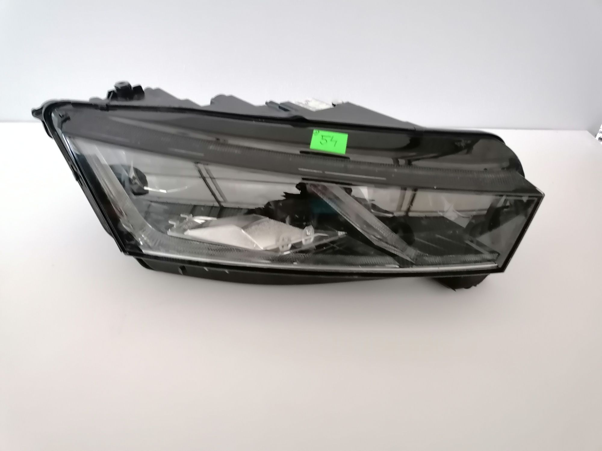 Skoda Octavia IV 4 19- lampa prawa przód przednia full led