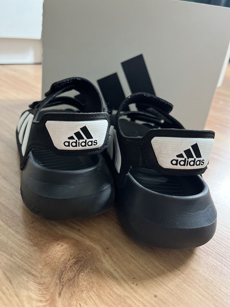 Sandały ADIDAS r.29 19cm jak nowe