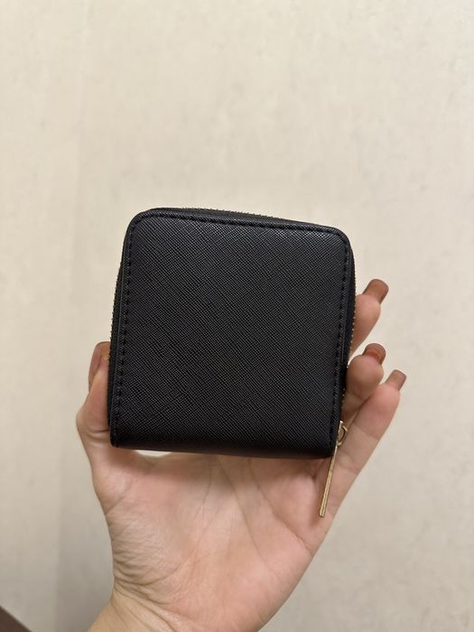 Чорний гаманець