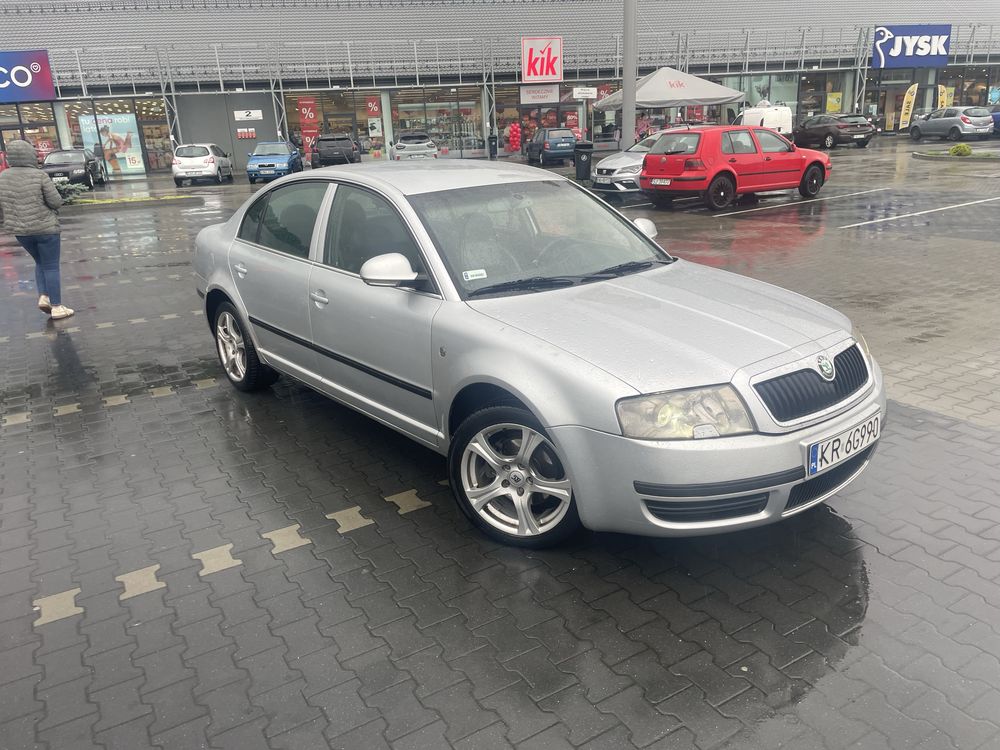 Skoda superb 1.9 tdi klimatronik 4xszyby 215000 km zamiana
