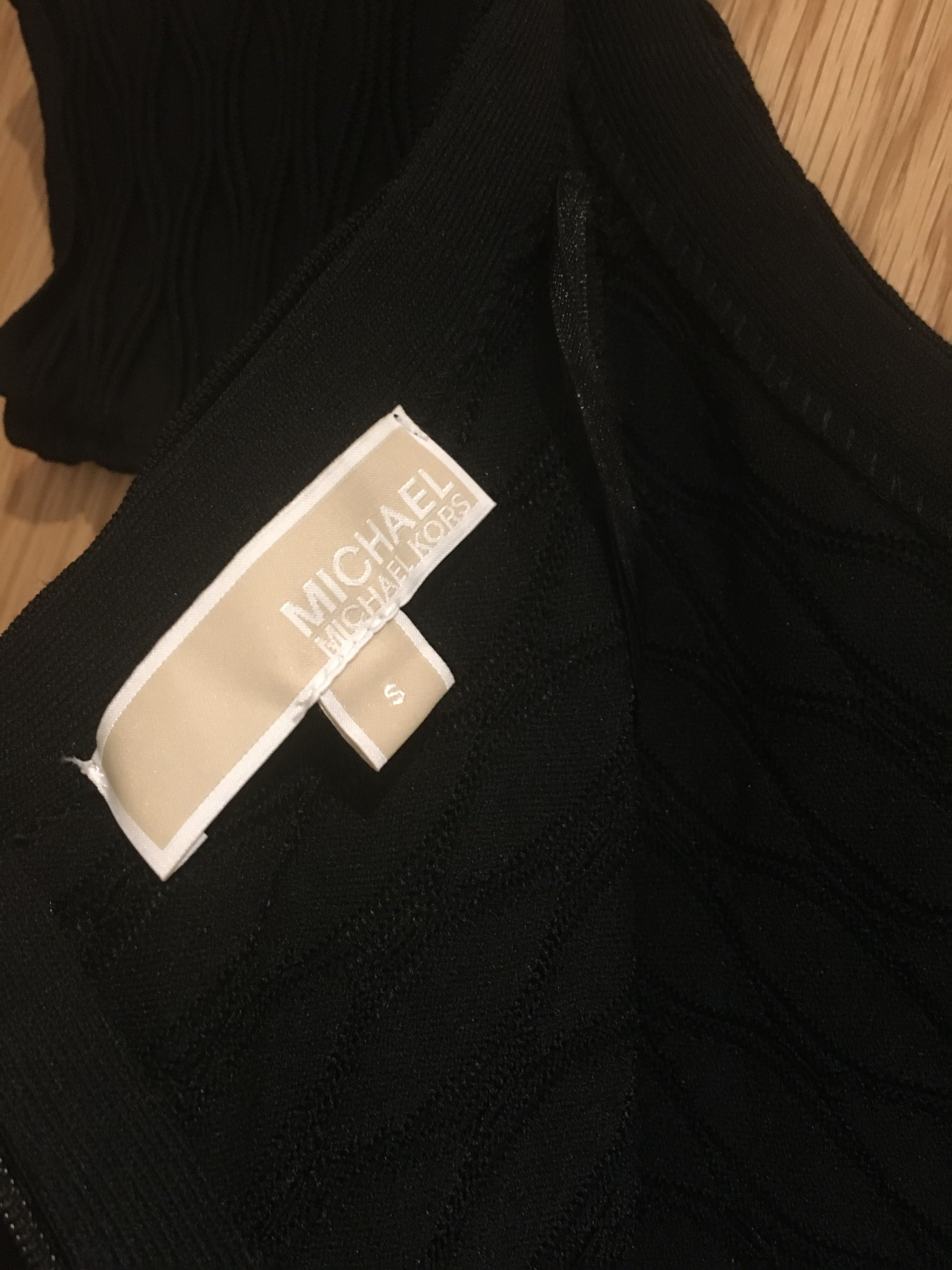 Vestido Michael Kors, preto, malha extensível, tamanho S