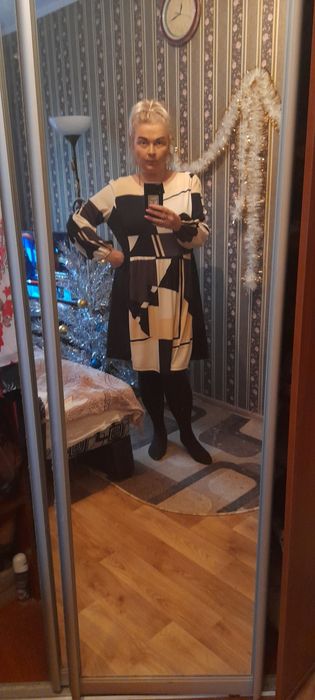 Платье НОВОЕ  48-50 р.