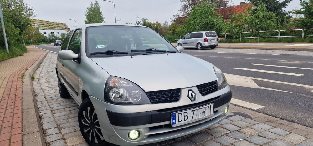 Renault Clio 1.2 16V zadbany bez rdzy