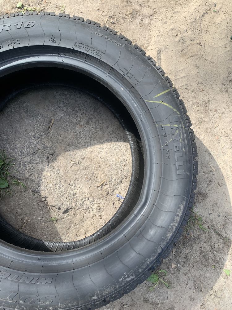 Резина б/у 205/60 r16 pirelli sottozero